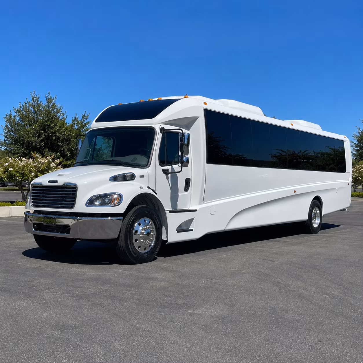 bridgeport 18 passenger minibus