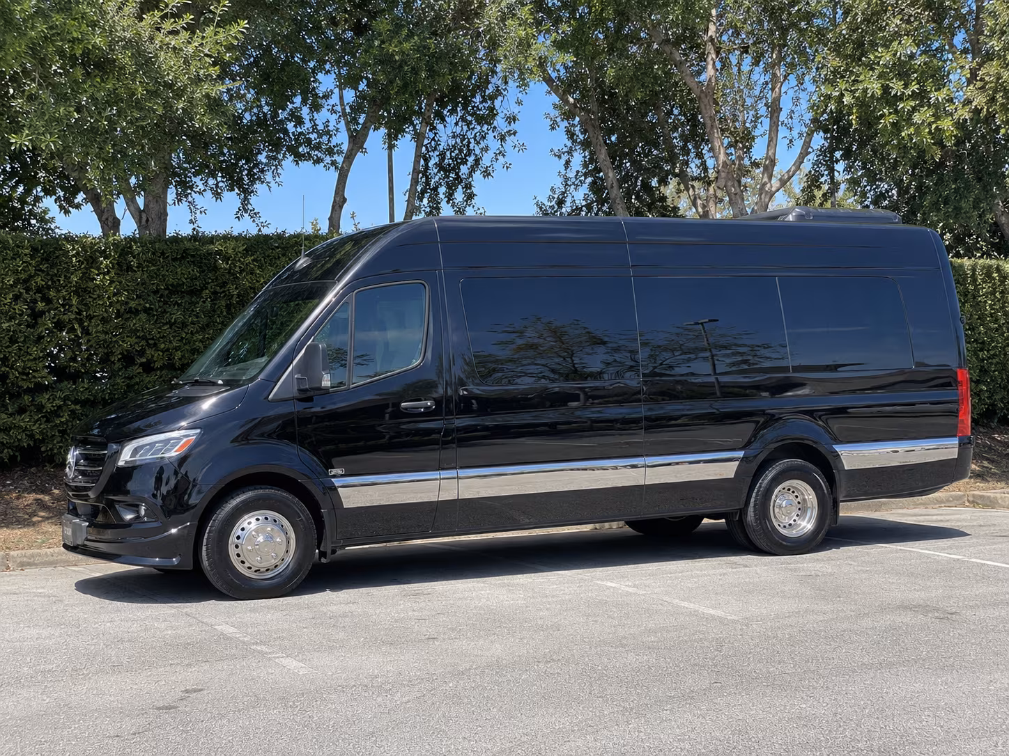 find and book transportation for your next concert or music festival 2