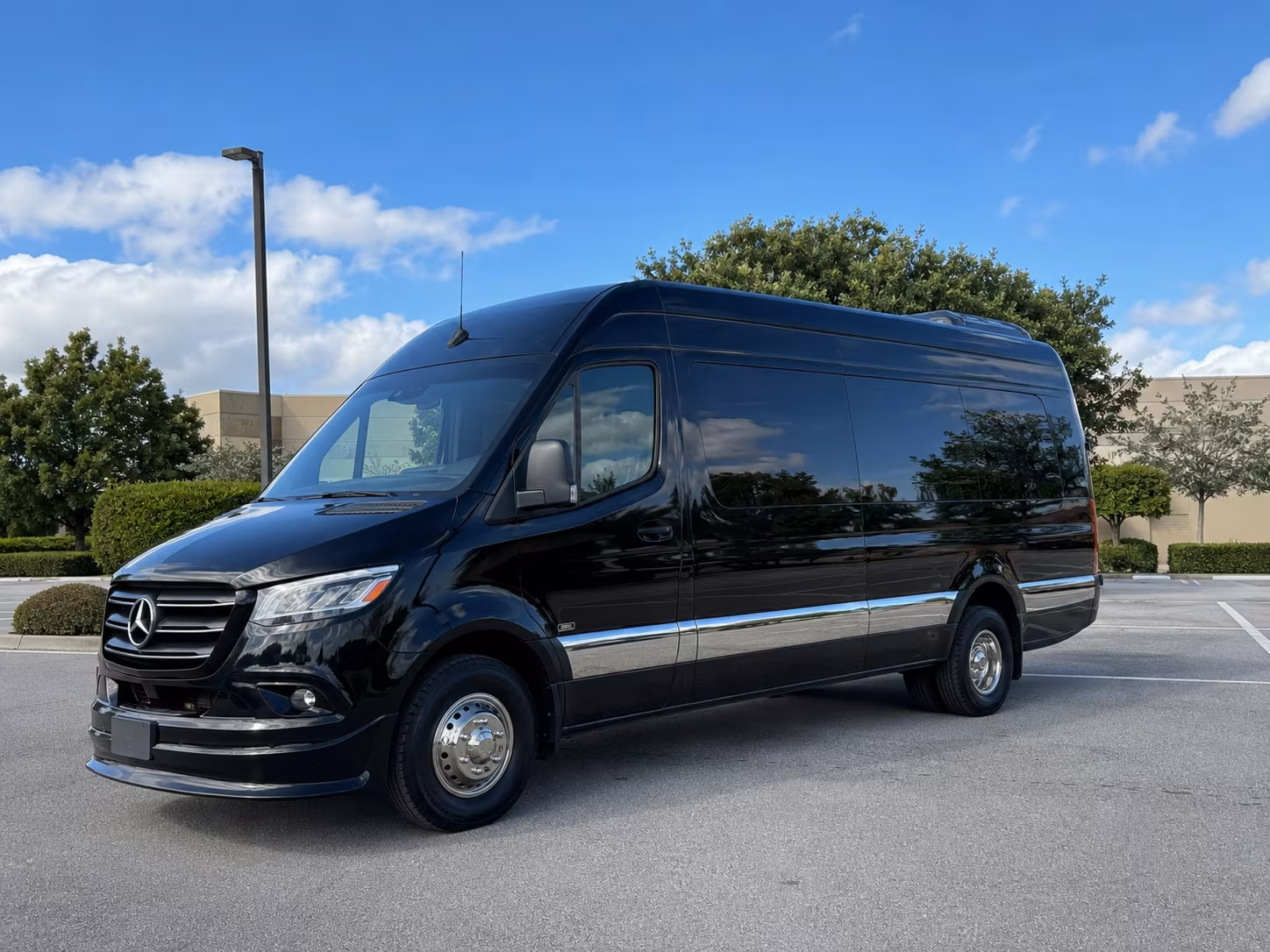 find and book transportation for your next corporate event 4